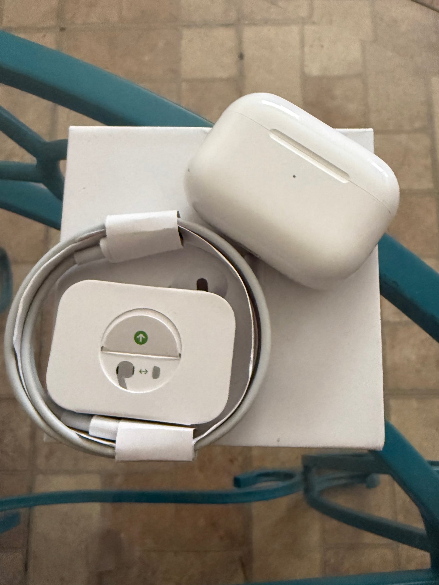 Apple AirPods Pro 2nd Gen (USB-C Model)